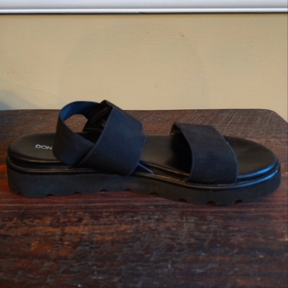 Donald Pliner Lue Black Elastic Sandals Size 8 - Picture 5 of 10